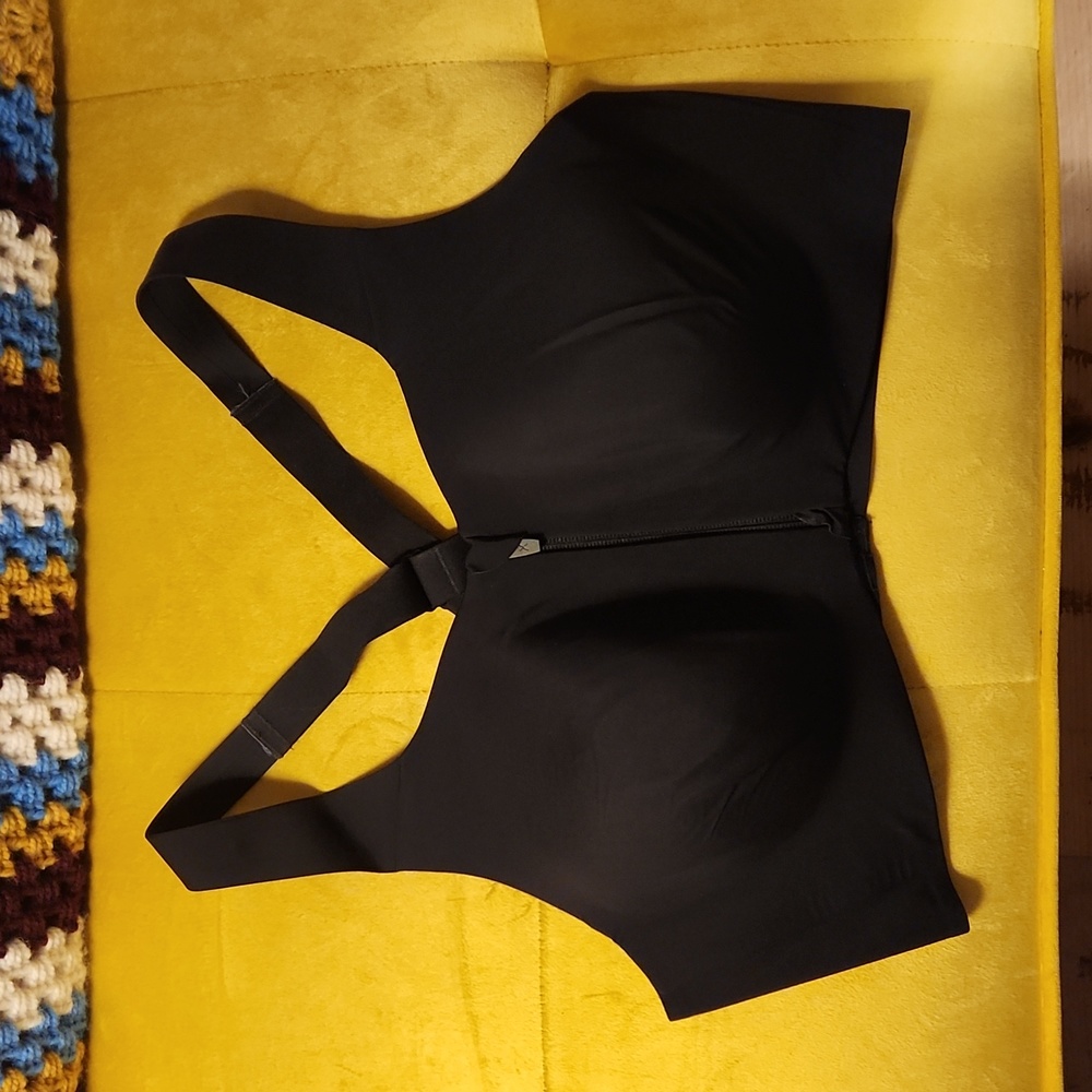 Knix Front Zip Catalyst Bra